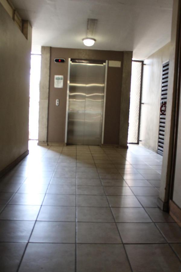 Smart Studio With Netflix And No Load Shedding Apartment Pretoria Exterior photo